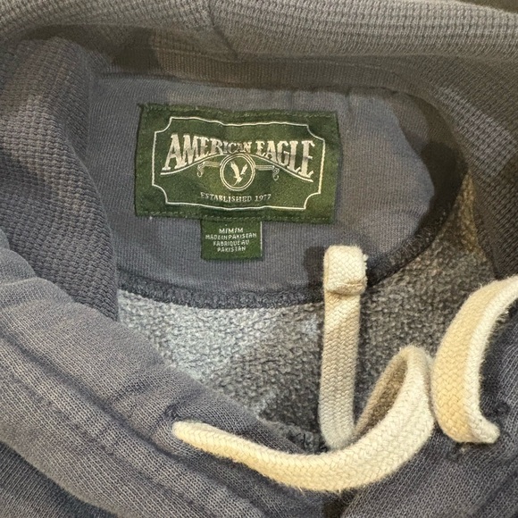 American Eagle Outfitters Gray Hoodie with Cream Drawstring - Picture 3 of 3